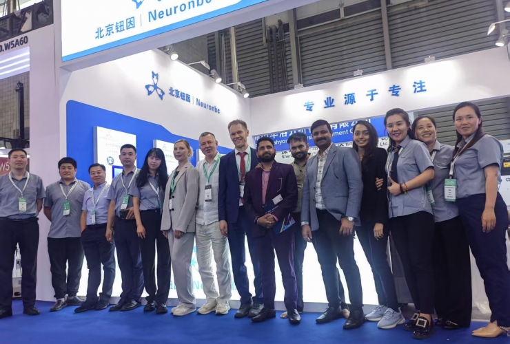 2025年6月24日至26日，第二十四屆世界制藥原料中國展（CPHI China）暨第十九屆世界制藥機(jī)械、包裝設(shè)備與材料中國展（P-MEC China）在上海新國際博覽中心盛大啟幕。